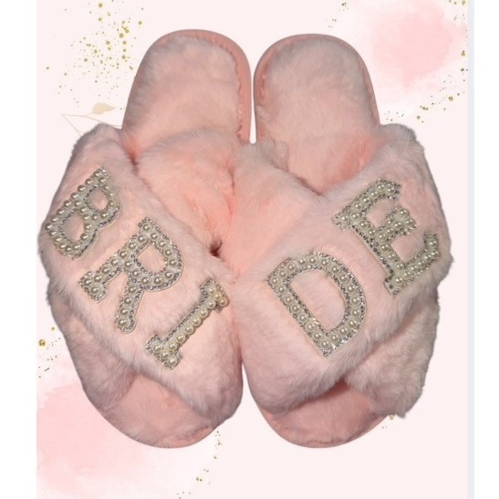 BRIDE SLIPPERS -‎ Pink Faux Fur EU 38-39/ US 7.5-8.5 *BRAND NEW!!*